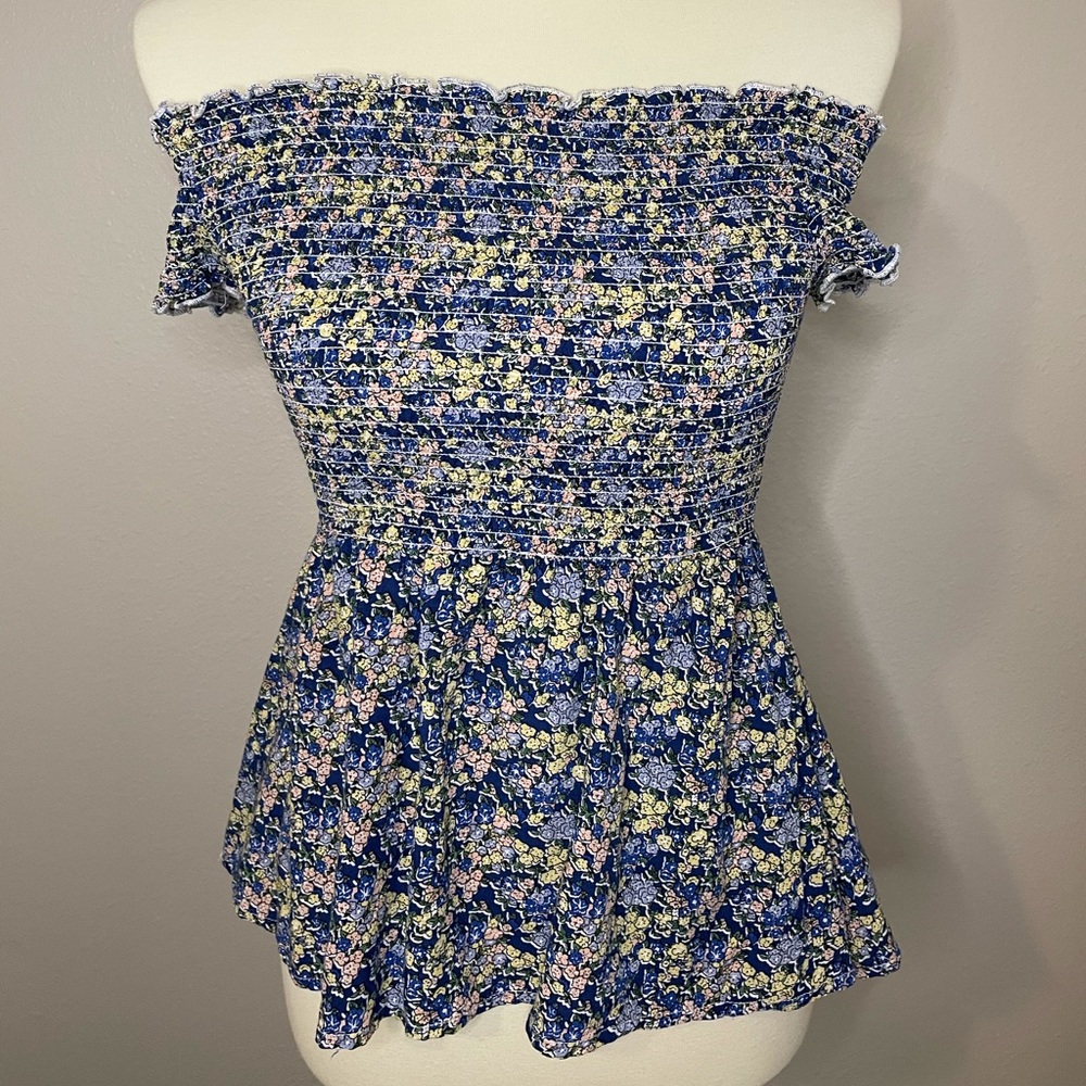 Blue off the shoulder floral print top